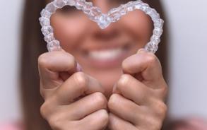 Aparat ortodontyczny Invisalign