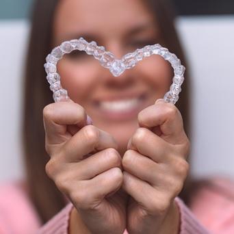 Aparat ortodontyczny Invisalign